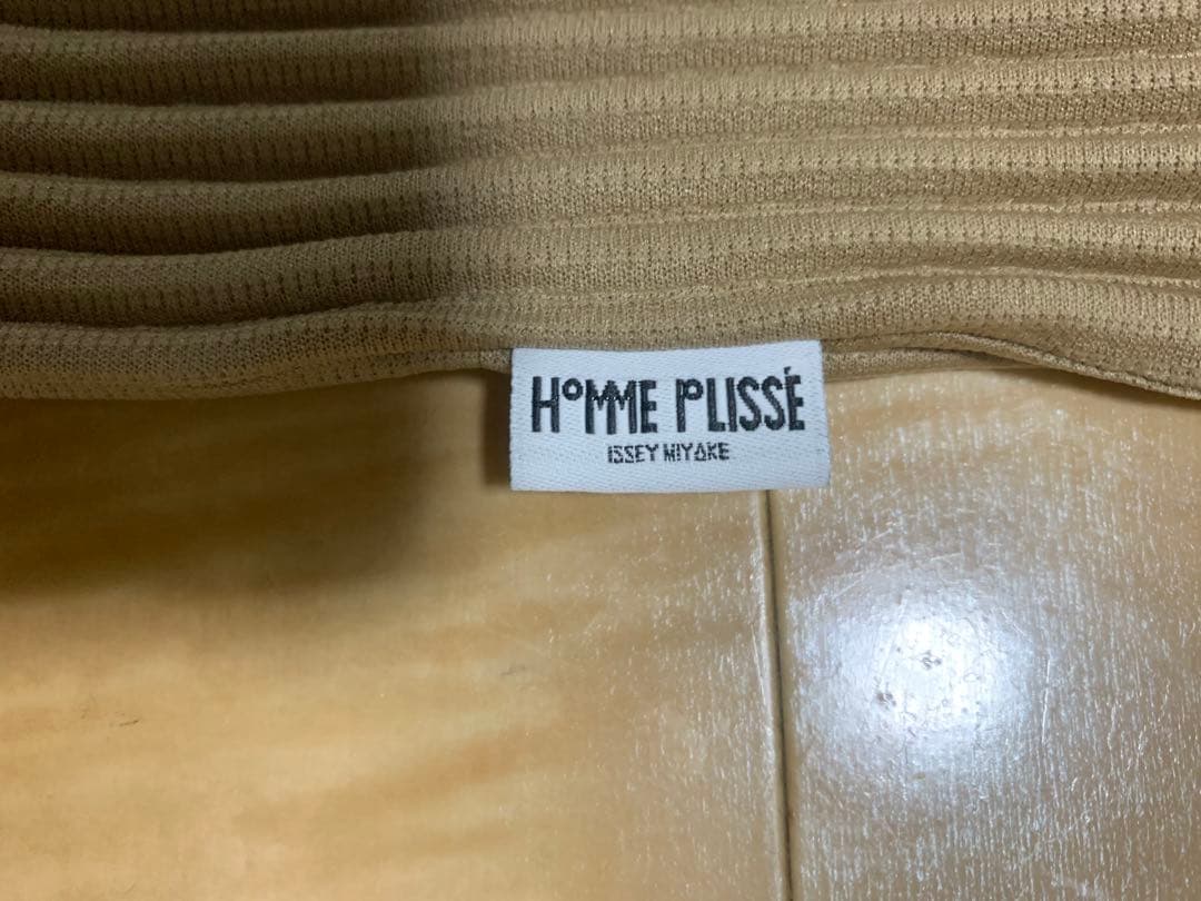 HOMME PLISSÉ ISSEY MIYAKE MC February 24