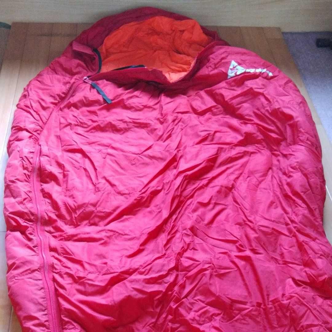 値下げ7900→6900円　中身羽毛の寝袋です。