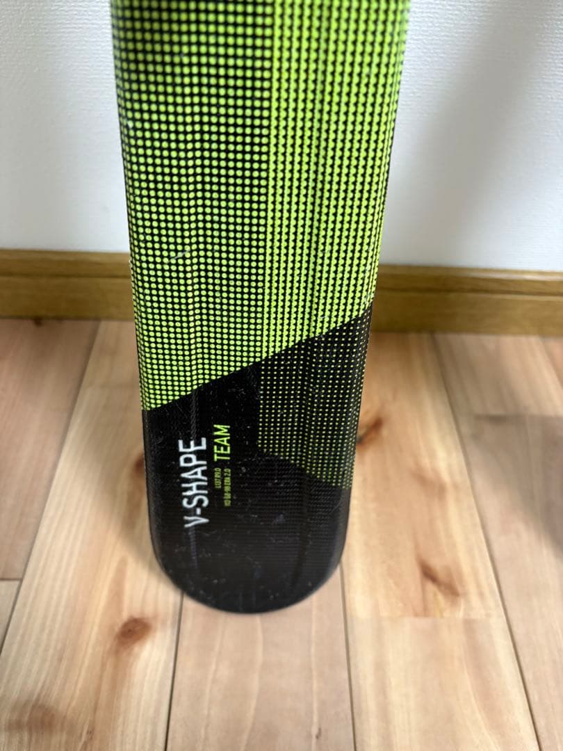 HEAD V-SHAPE TEAM ジュニアスキー　137センチ　ストック付