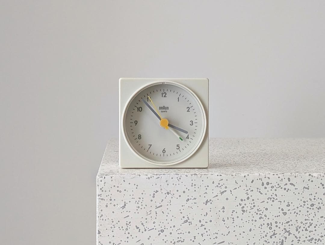 80s ビンテージ BRAUN AB1 4746 アラームクロック 希少 オフ白