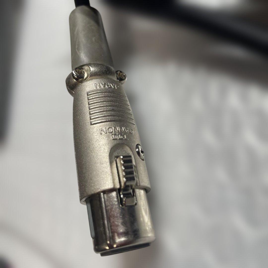 SHURE SM58 ボーカル用ダイナミック　マイクロホン