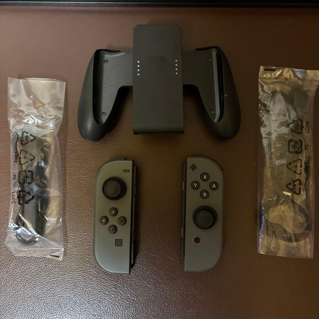 Nintendo Switch 本体　ドック台　クイックポーチ付き