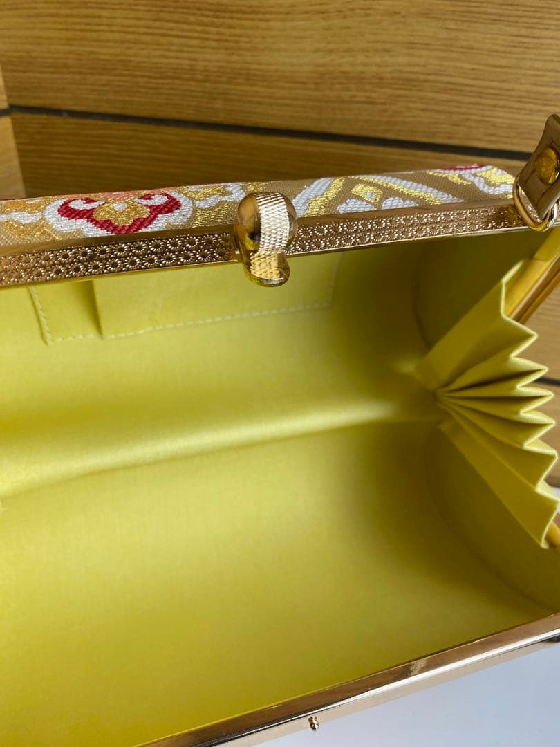 未使用　 金糸　草履バッグセット　草履　22.5cm ハンドバッグ　ゴールド