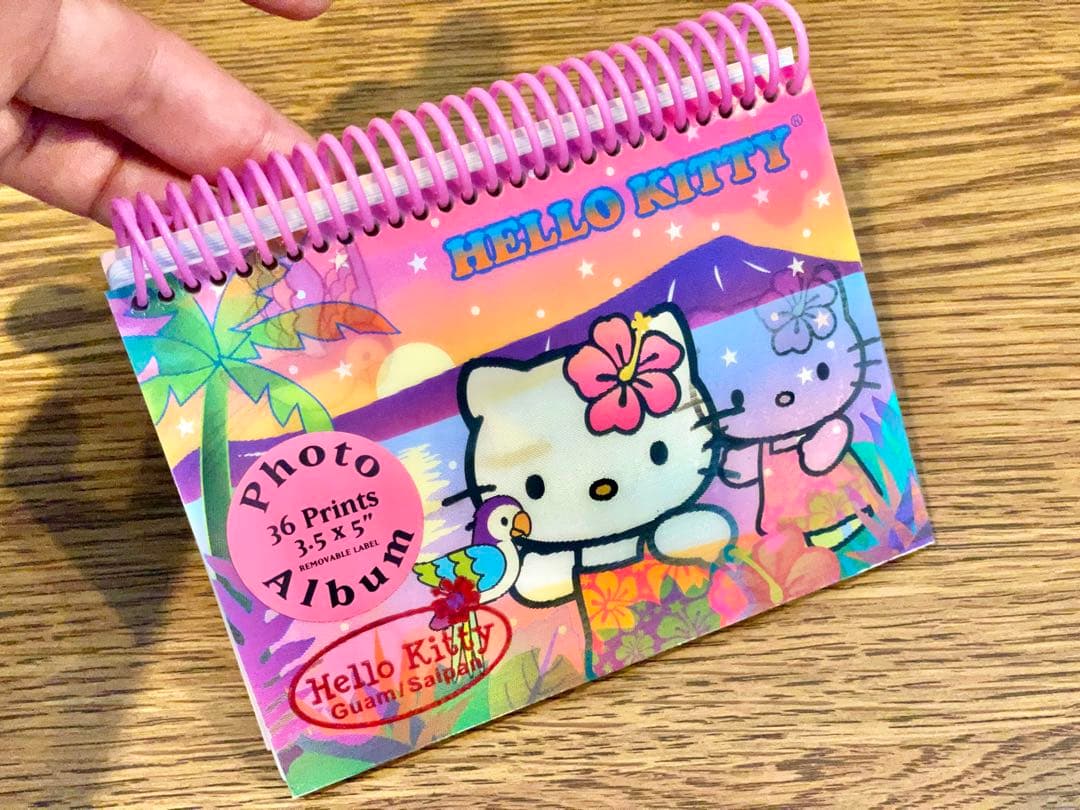 HELLO KITTY フォトアルバム 36枚収納 グアム サイパン 2011年