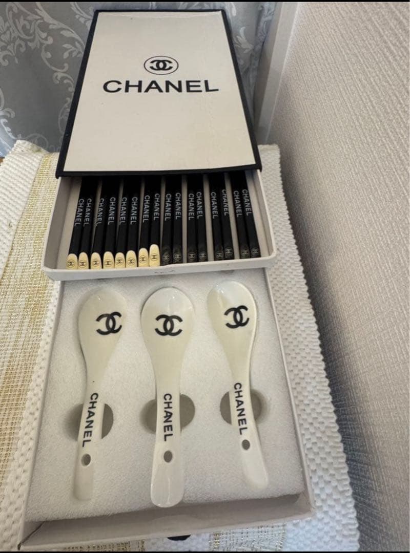 CHANEL カトラリーセット スプーンと箸