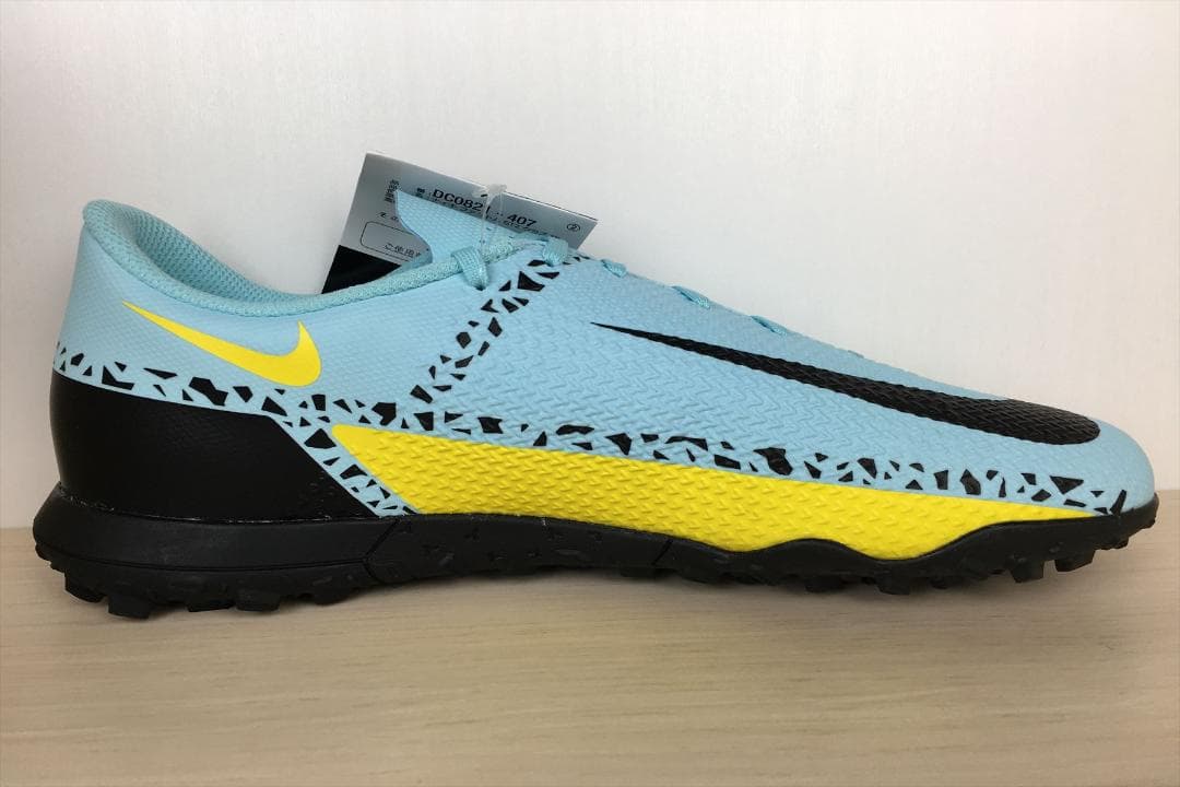 ナイキ ファントムGT2クラブ TF 靴 25,0cm 新品 (2026)