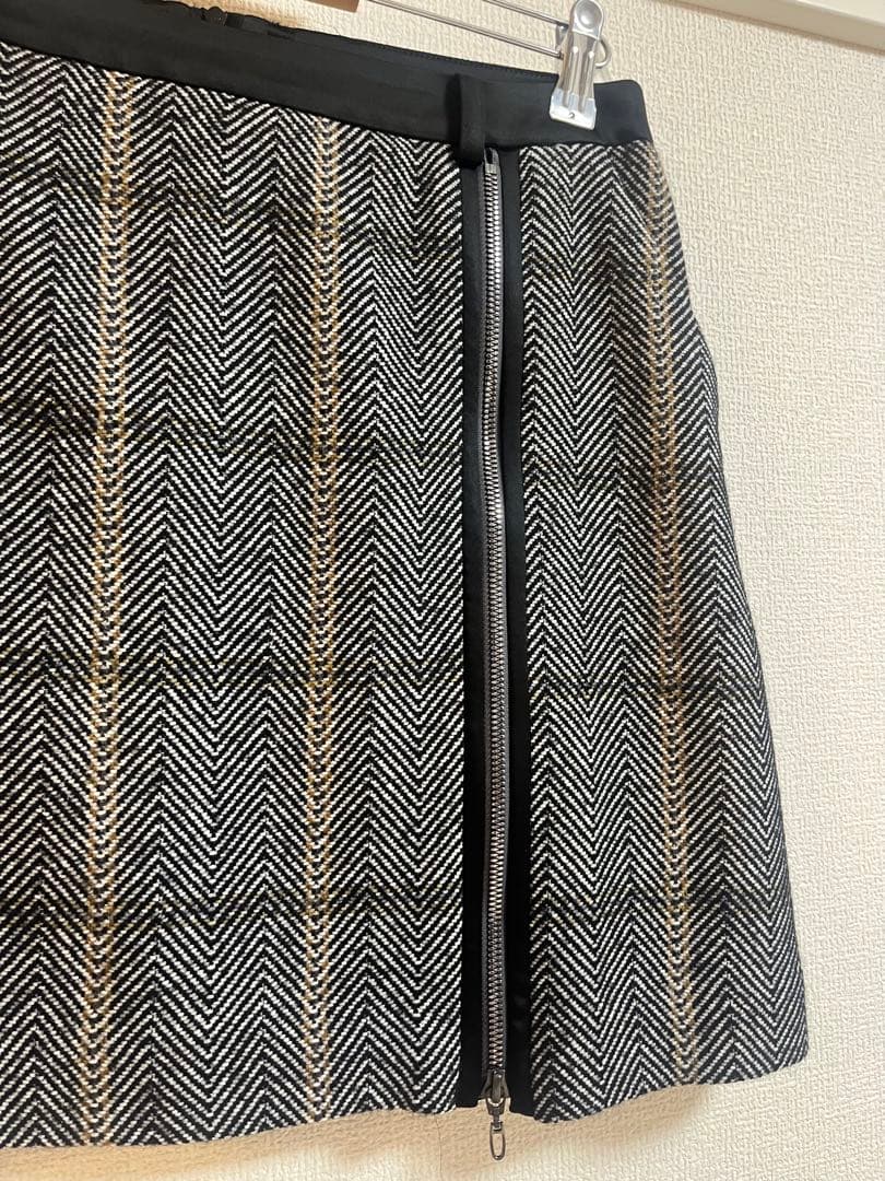 ヘリンボーン柄スカート size 42