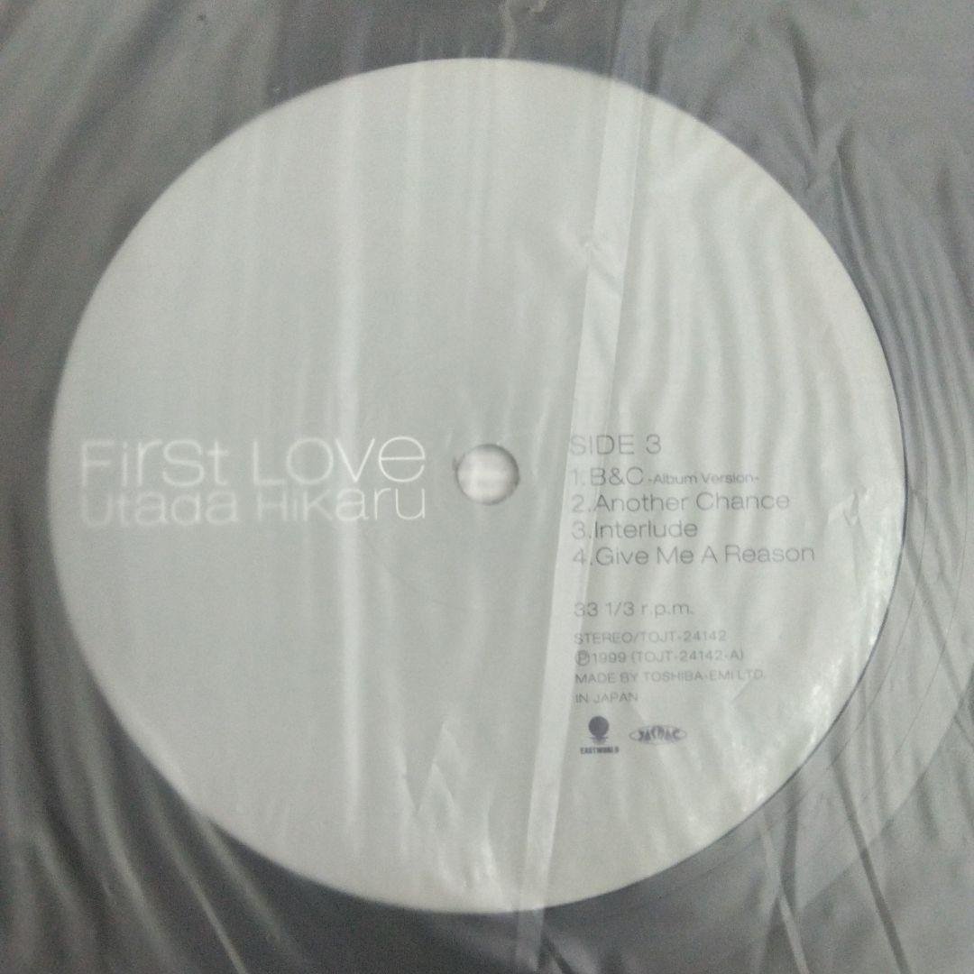 レコード　宇多田ヒカル　First Love　中古