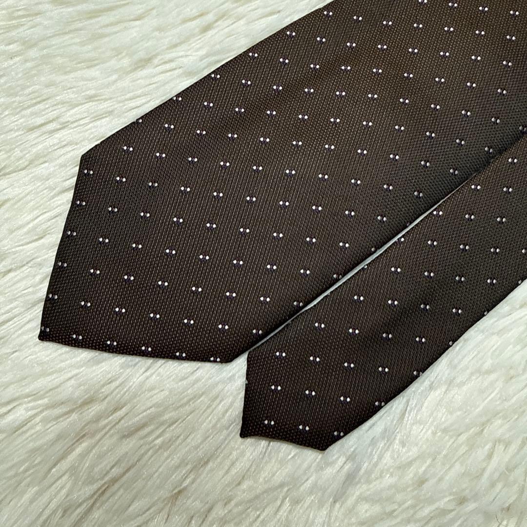 【未使用級】Yves Saint Laurent ネクタイ　高級シルク