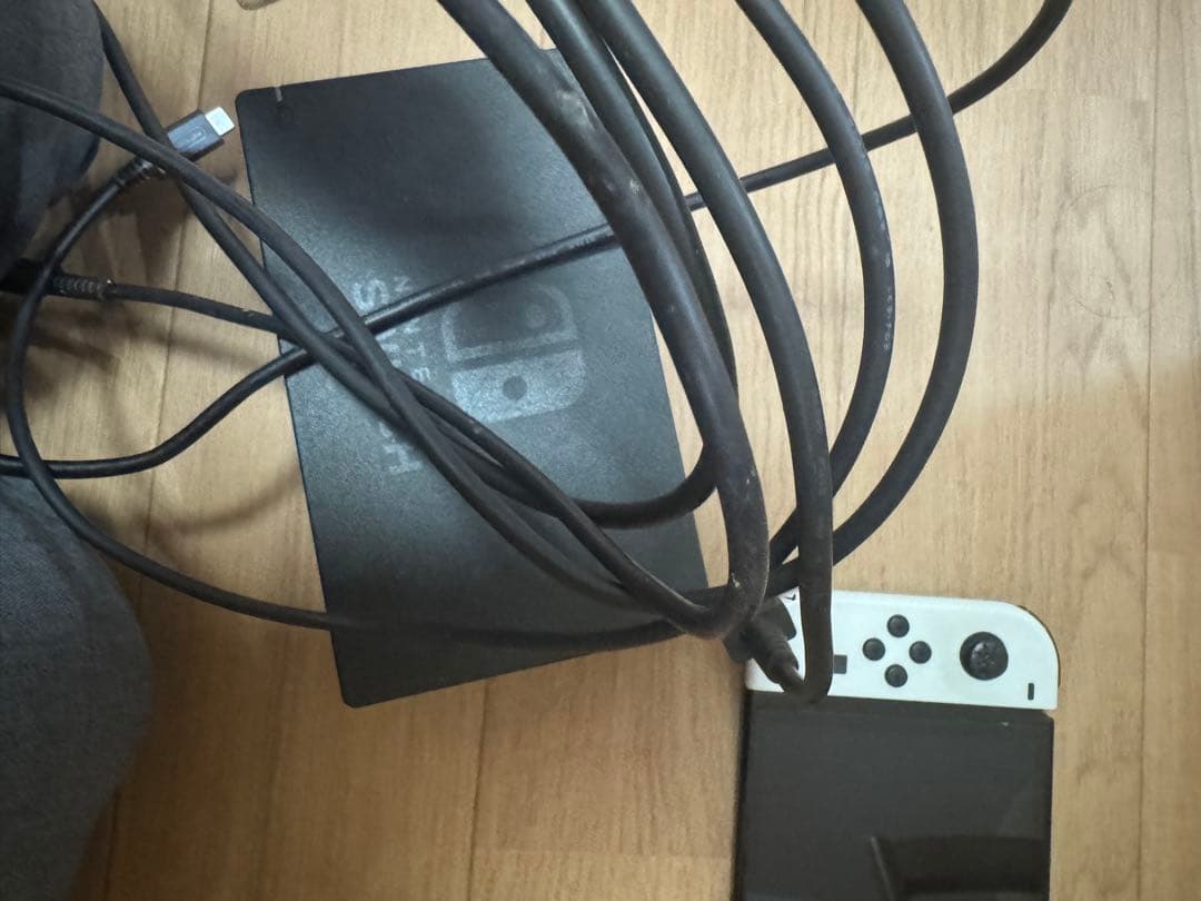 Nintendo Switch ホワイト 本体