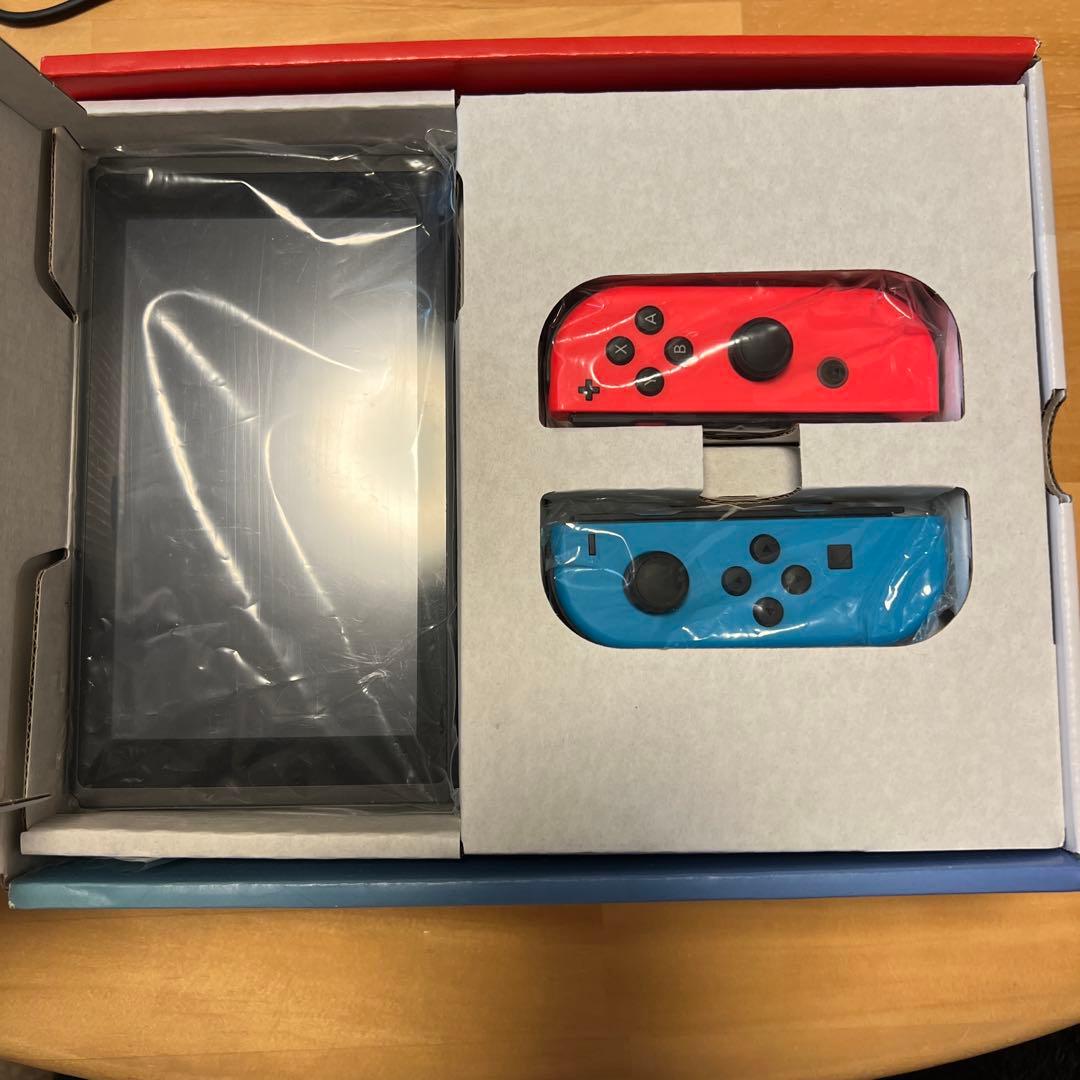 【Nintendo Switch】本体 + ゲームカセット 2種類