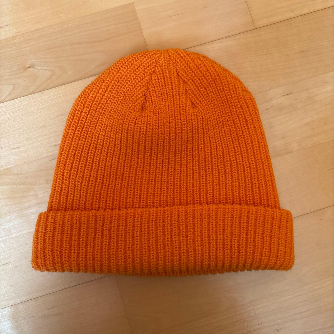 supreme ニット帽　オレンジ