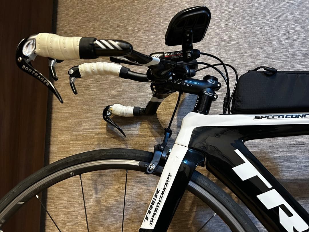 Trek スピードコンセプト　トライアスロンバイク シマノアルテグラ　完成車