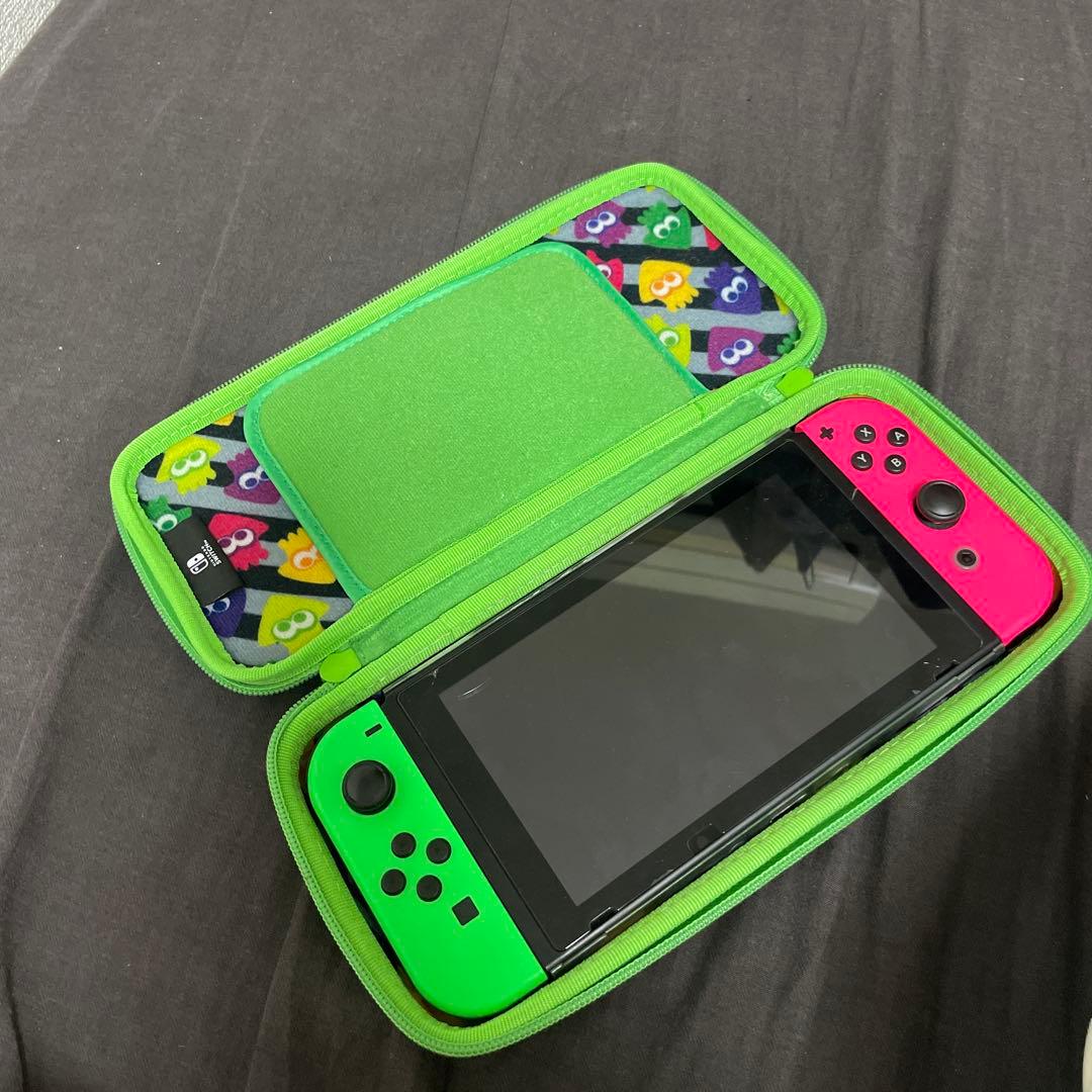 Nintendo Switch 本体（Splatoon 2デザイン、ケース付き）