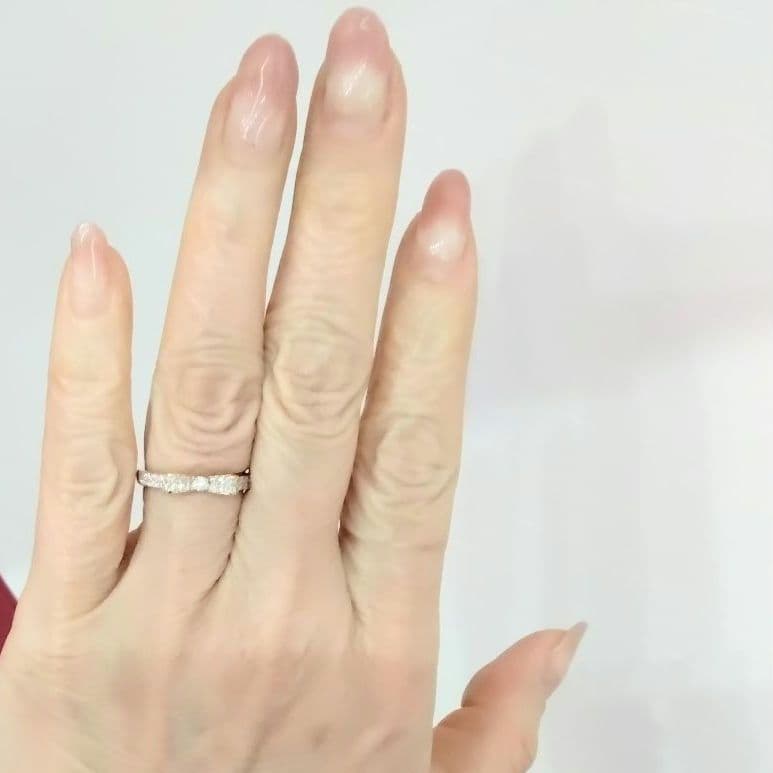 K18✨ピンク系ゴールド✨ダイヤ0.30ct✨リボンデザイン✨綺麗リング✨