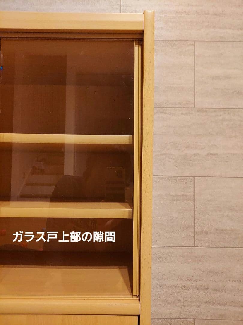 木製ミニ食器棚 ガラス扉付き