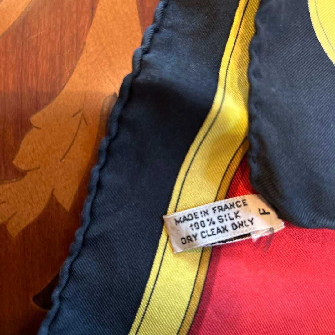 HERMES カレ90 GRAND APPARAT 盛装の馬 シルクスカーフ