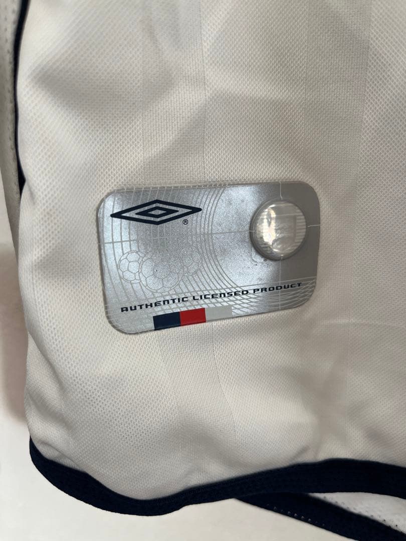 新品未使用正規品 UMBRO イングランド代表ベッカムギリシャ戦 マッチデイ刺繍
