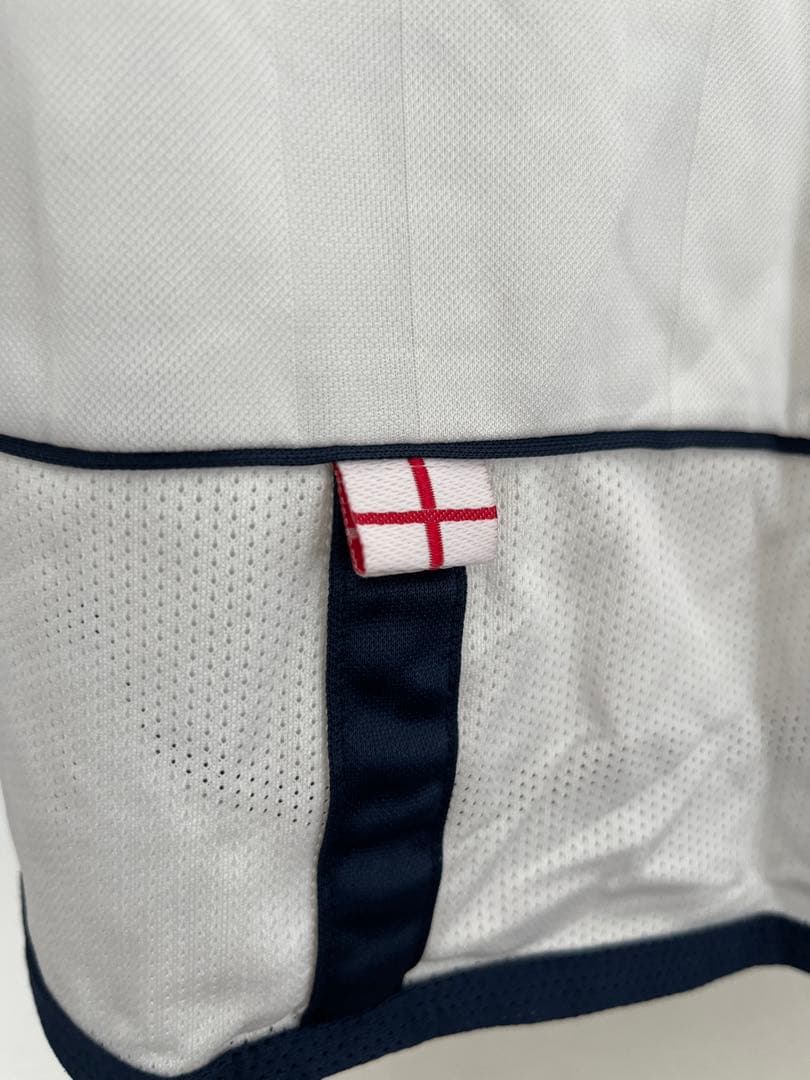 新品未使用正規品 UMBRO イングランド代表ベッカムギリシャ戦 マッチデイ刺繍