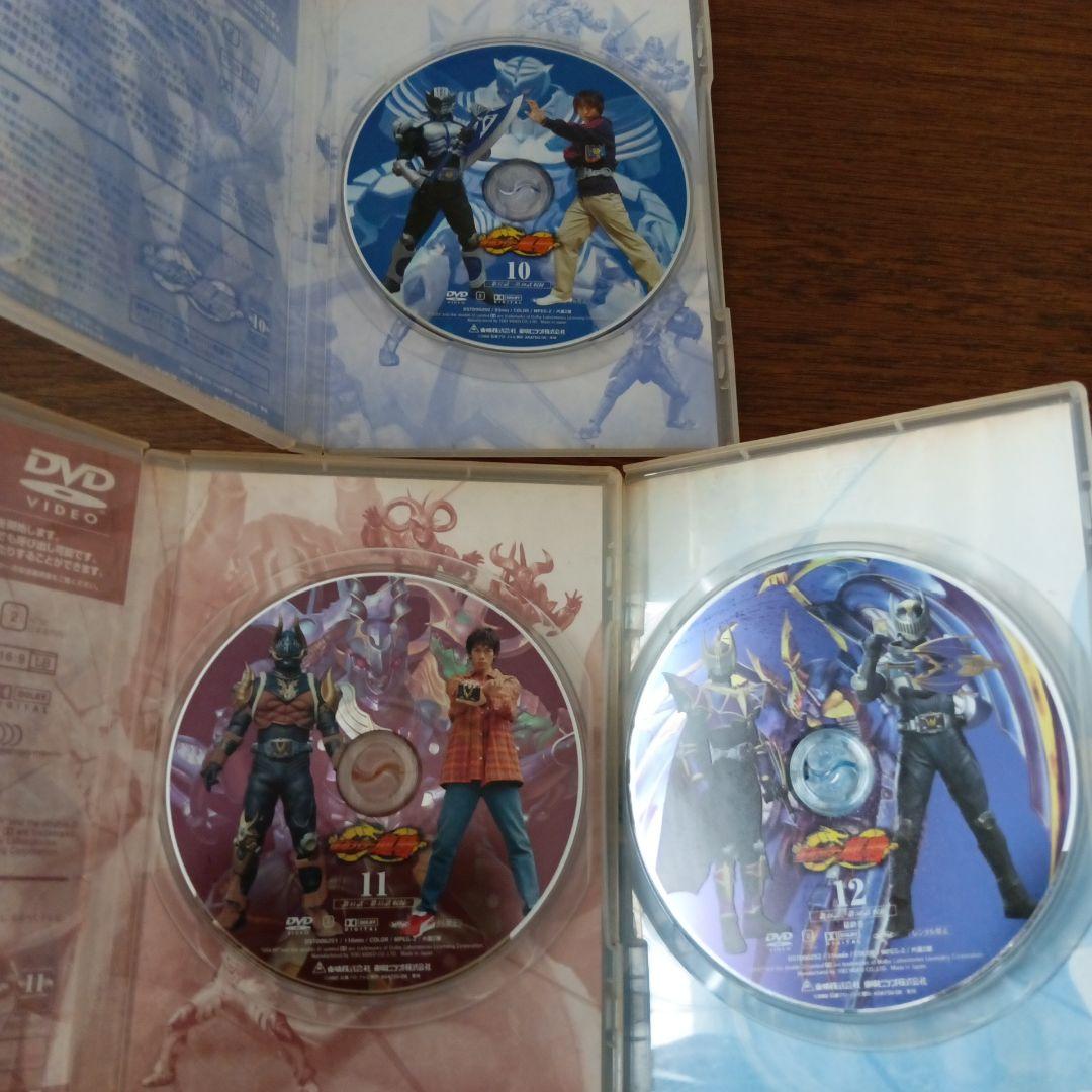 すず　仮面ライダー龍騎DVD 12巻セット+劇場版エピソードファイナル