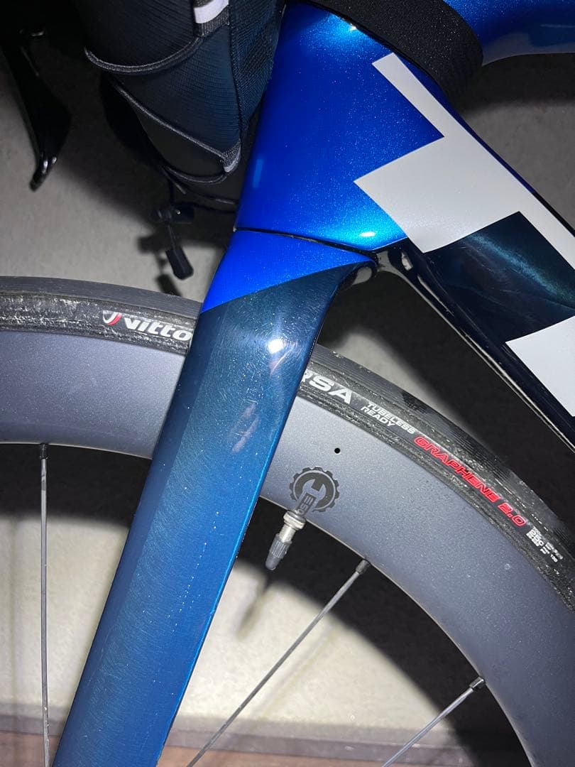 たたた【TREK】エモンダ SL5