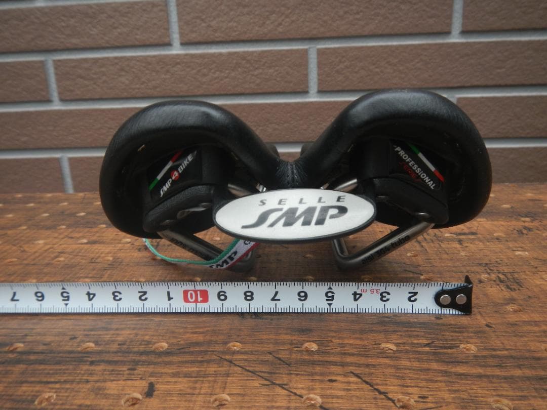 SELLE SMP EVOLUTION サドル エボリューション ピスト