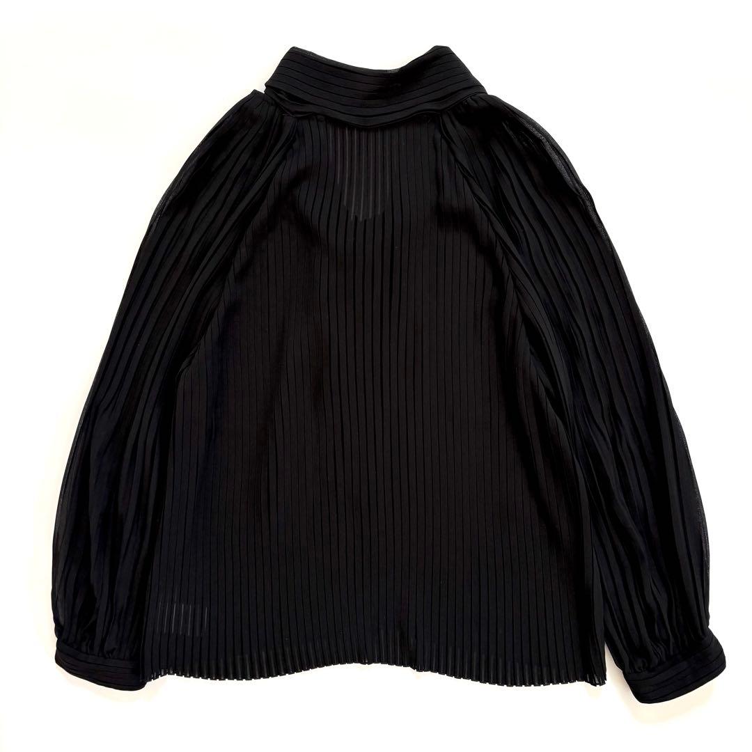 美品 トゥモローランド ポリエステルシフォンプリーツボウタイブラウス 黒