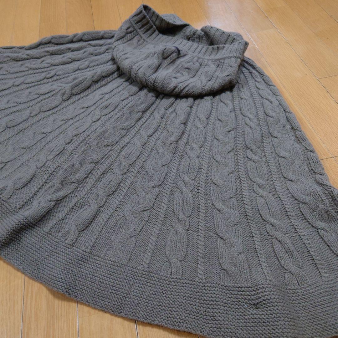 ✨BURBERRYBLUELABEL✨ニット✨ポンチョ✨フード付き✨３８