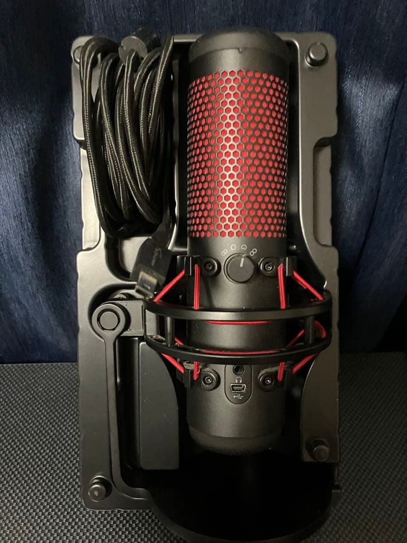 Hyper X QuadCast ゲーミングコンデンサマイク
