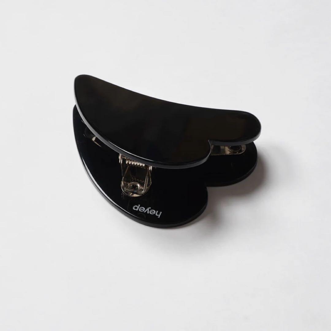 ヘアアクセサリー heyep Large Heart Clip black