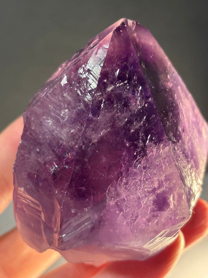ブラジル産アメジスト　423g 大粒　天然石