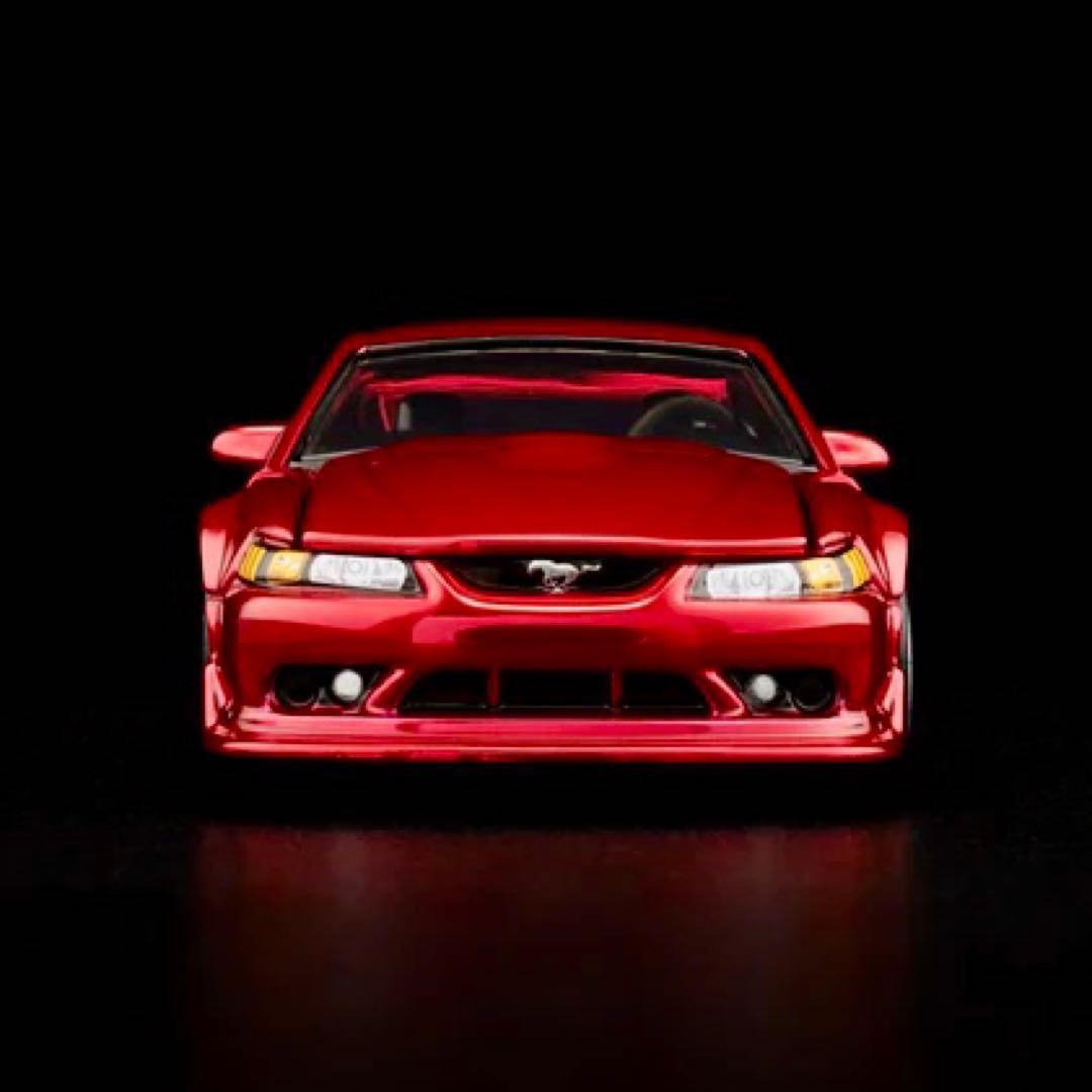 RLC限定 2000年式 フォード マスタング SVT Cobra R レッド