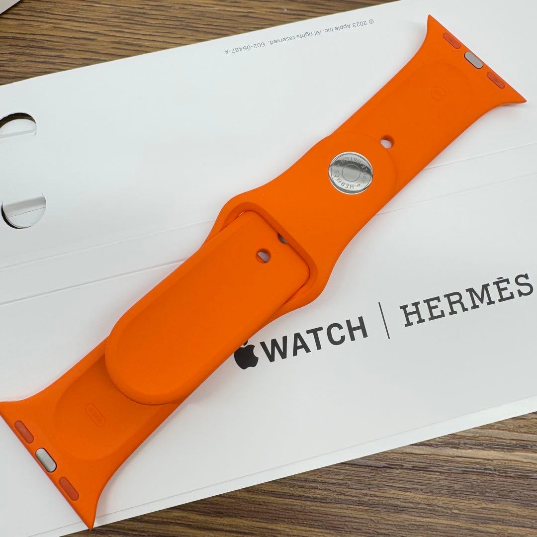 2252 Apple Watch エルメス　オレンジ　シリコンバンド　スポーツ