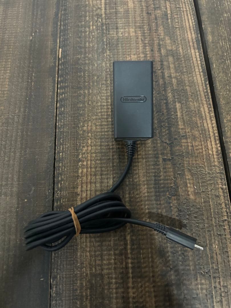 【美品】NintendoSwitch本体バッテリー強化版HAC-001(-01)