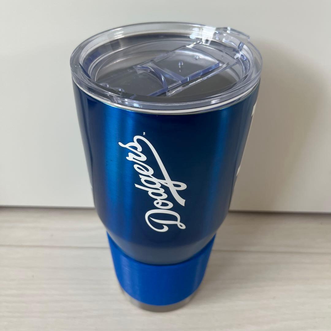 新品　ロサンゼルス・ドジャース ステンレスタンブラー 30oz 限定品