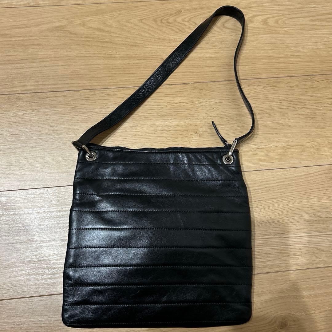 GUCCI ワンショルダー 黒