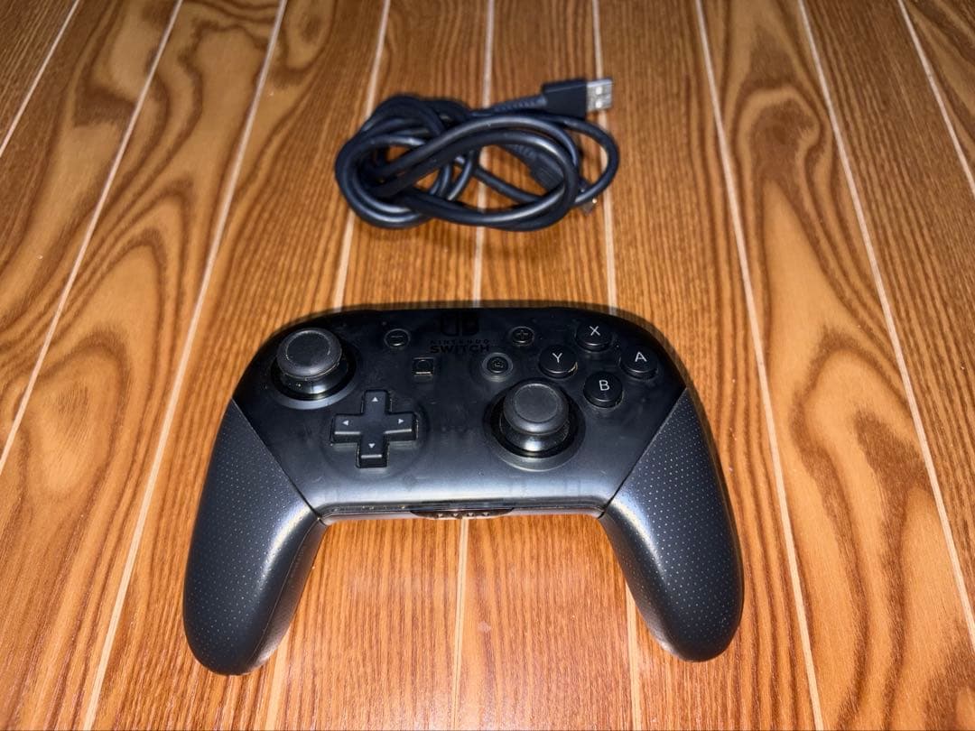 NintendoSwitch1本体＋プロコンセット