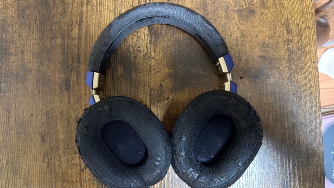 【中古】オーディオテクニカ ヘッドホン ATH-MSR7SE
