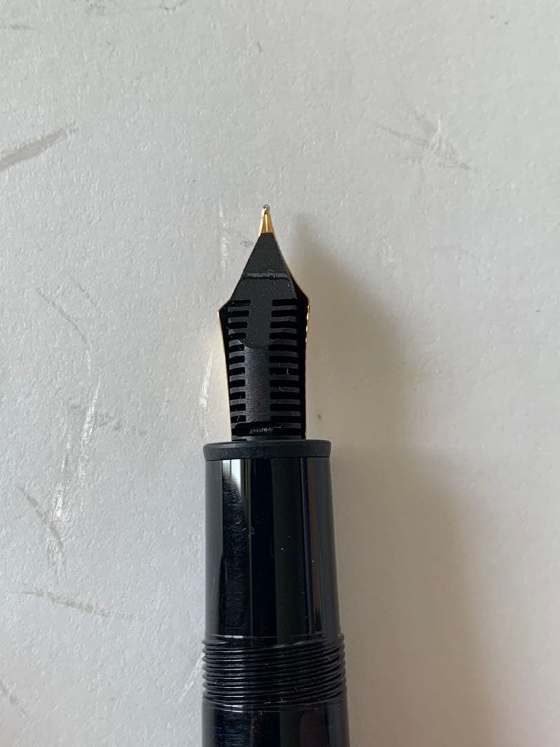 MONTBLANC 146 万年筆 14Kペン先