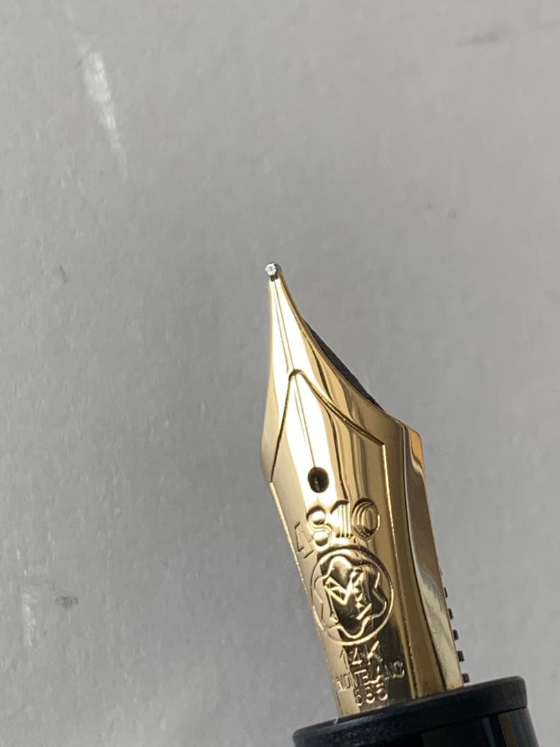 MONTBLANC 146 万年筆 14Kペン先