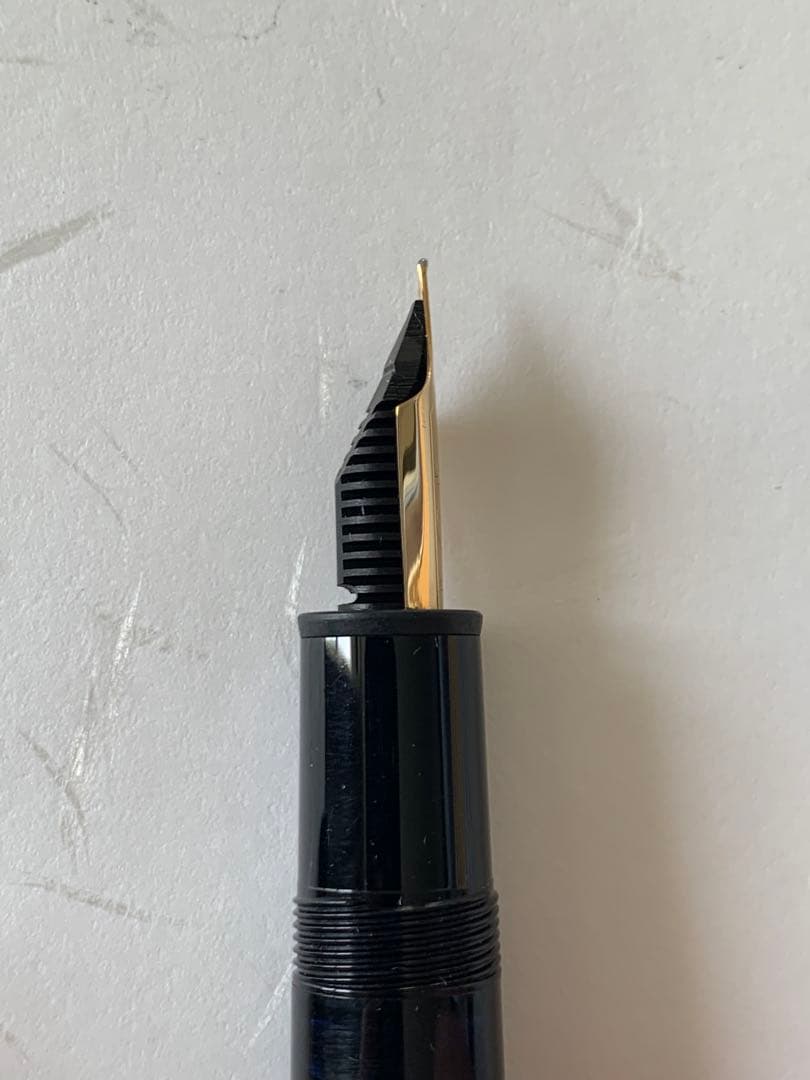 MONTBLANC 146 万年筆 14Kペン先