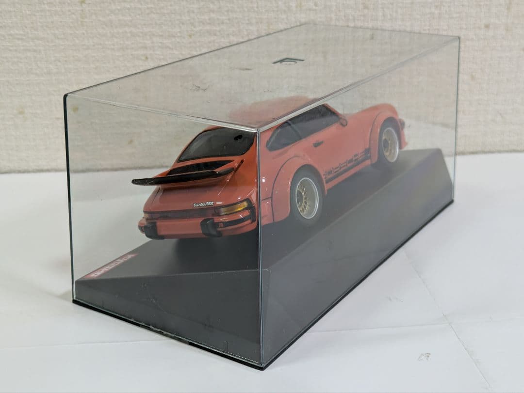 京商 ミニッツ ポルシェ 934 RSR ターボ ボディ