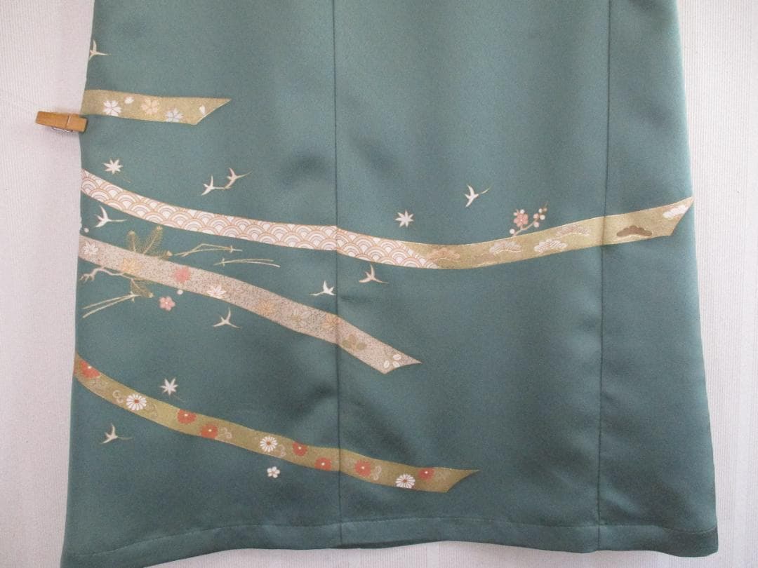 Ｍ～Ｌサイズ　訪問着からの着物リメイクドレスです　着丈１１７cm