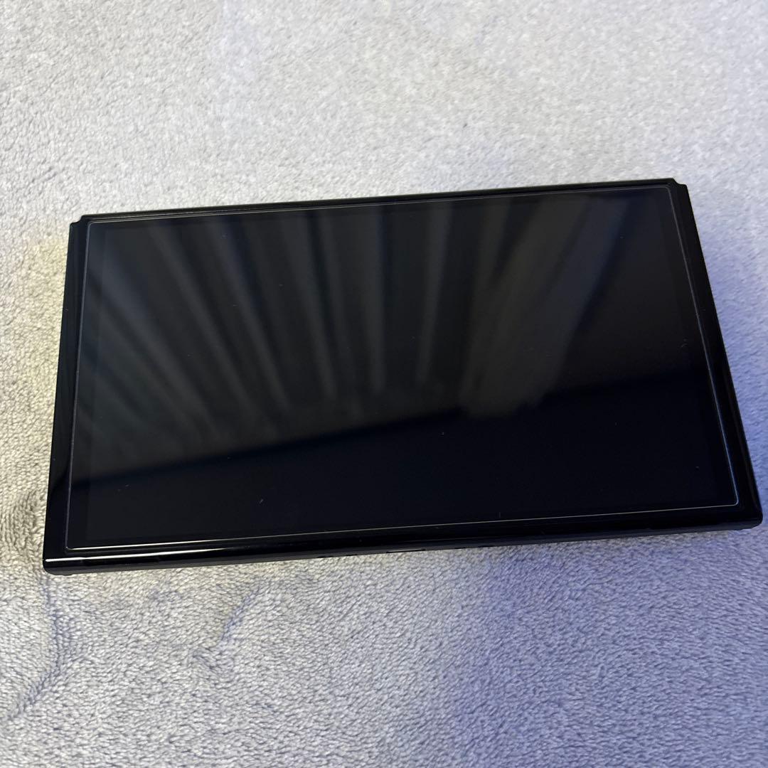 Nintendo Switch 有機ELモデル 本体 ホワイト【ケース付き】