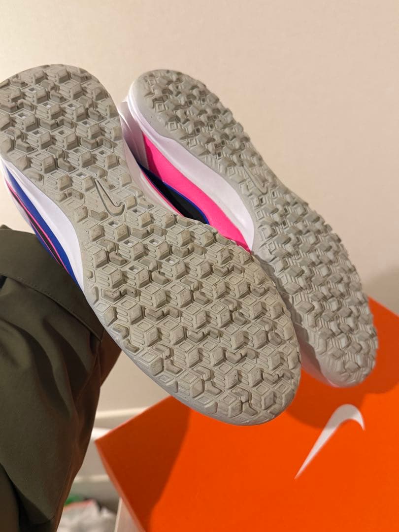 NIKE ナイキ ジュニア ティエンポ マエストロアカデミー 23.5 箱付