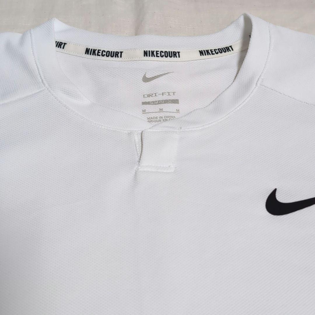 美品　Nike Dri-FIT ヤニックシナー選手着用モデルの白　M