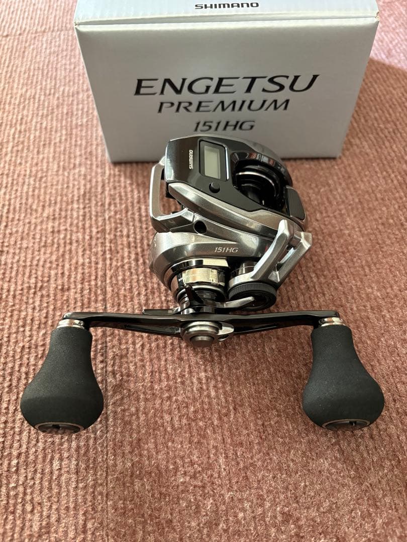 ほぼ新品　シマノ 23 エンゲツプレミアム 151HG