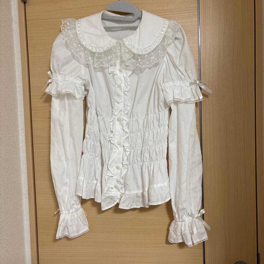 ブラウス