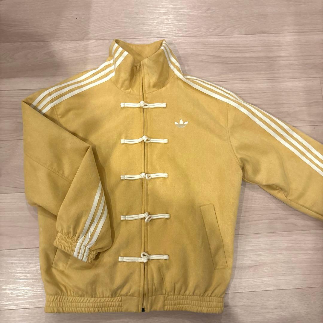 adidas チャイニーズトラックジャケット　イエロー　Sサイズ
