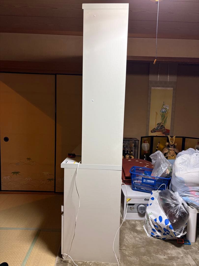 ホワイトキャビネット 食器棚・キッチンカウンター